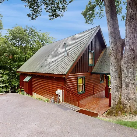 Villa Bear Climbing Getaway